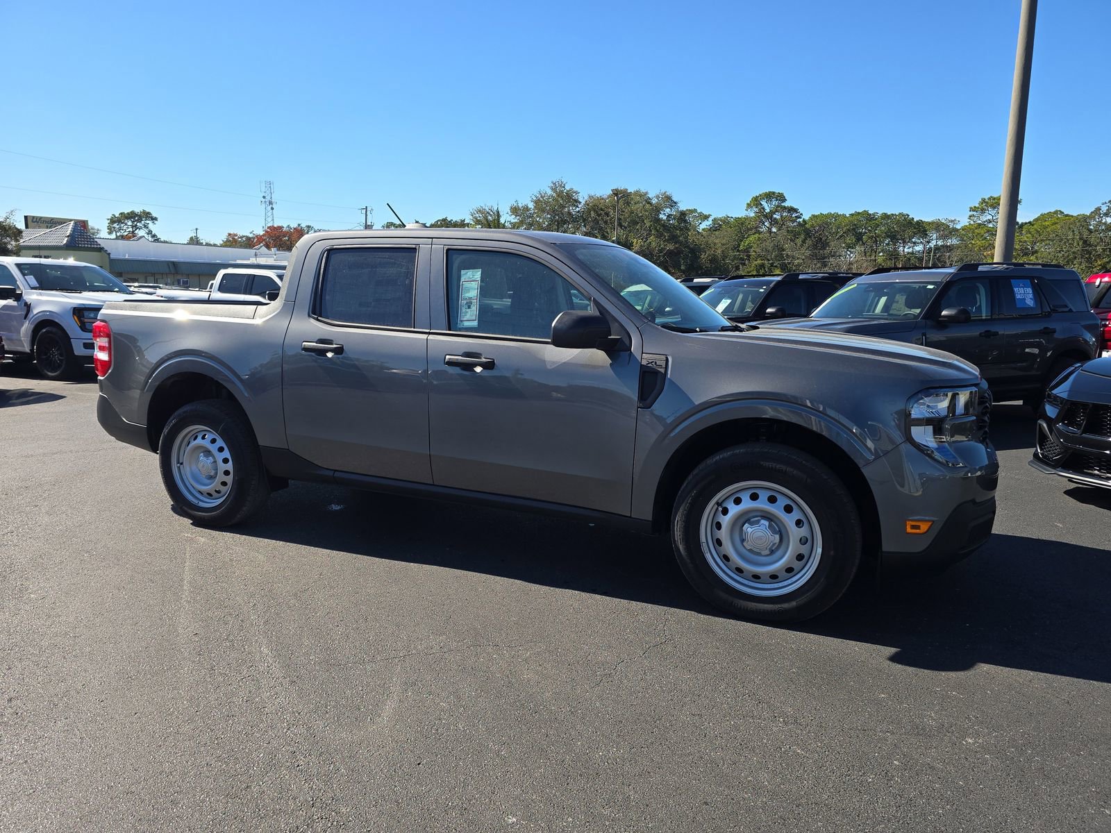 New 2026 Ford Maverick XL image 2