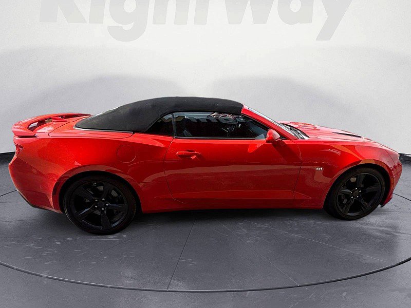 Used 2016 Chevrolet Camaro SS RWD image 6