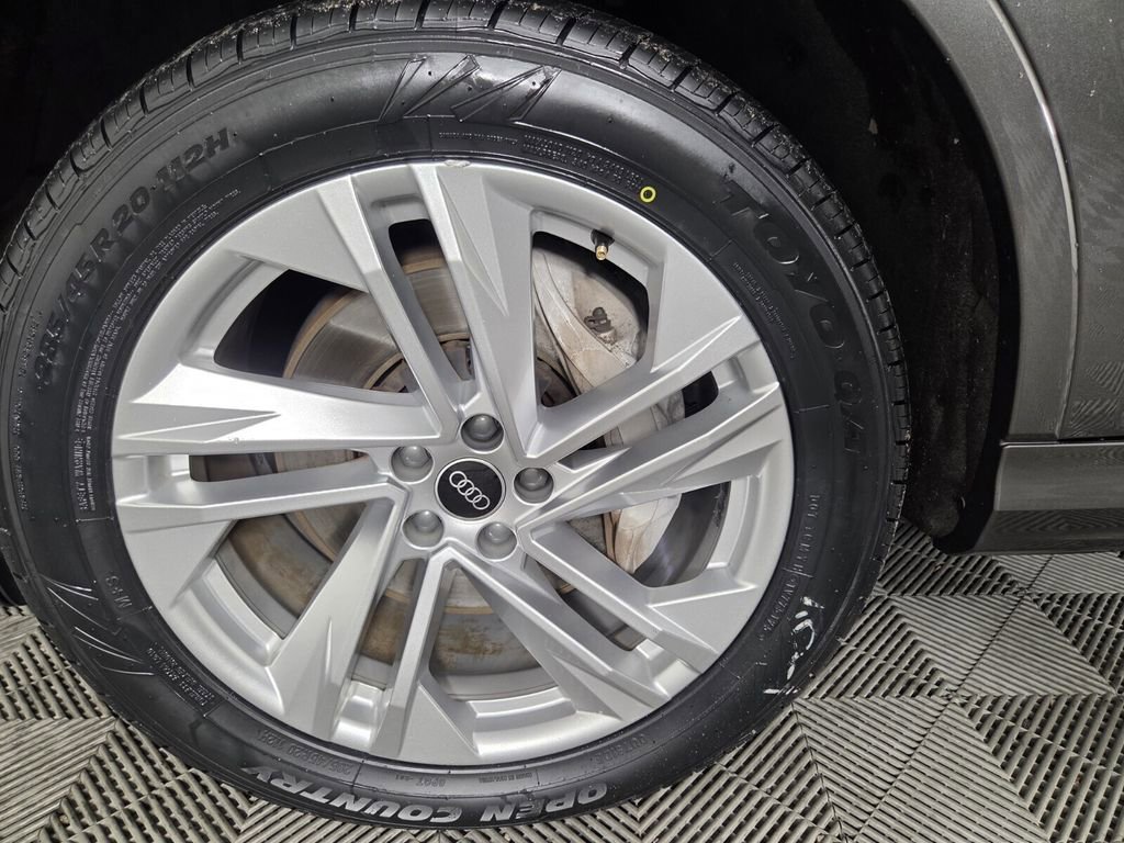 Used 2021 Audi Q7 2.0T Premium w/ Convenience Package AWD/4WD image 10