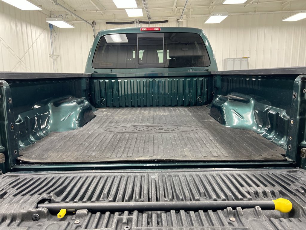 Used 2011 Ford F250 Lariat w/ Lariat Ultimate Pkg AWD/4WD image 25