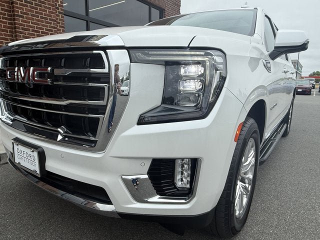 Used 2023 GMC Yukon XL SLT w/ SLT Premium Package AWD/4WD image 10
