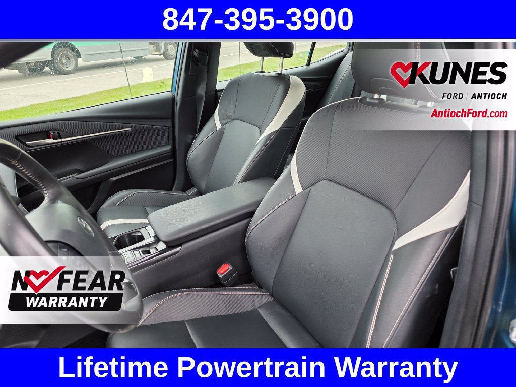 Used 2025 Toyota Camry SE FWD image 29
