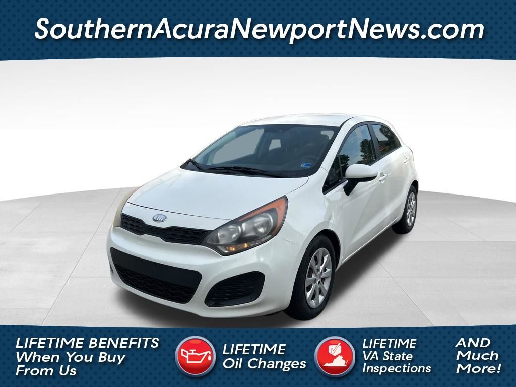Used 2013 Kia Rio LX FWD image 1