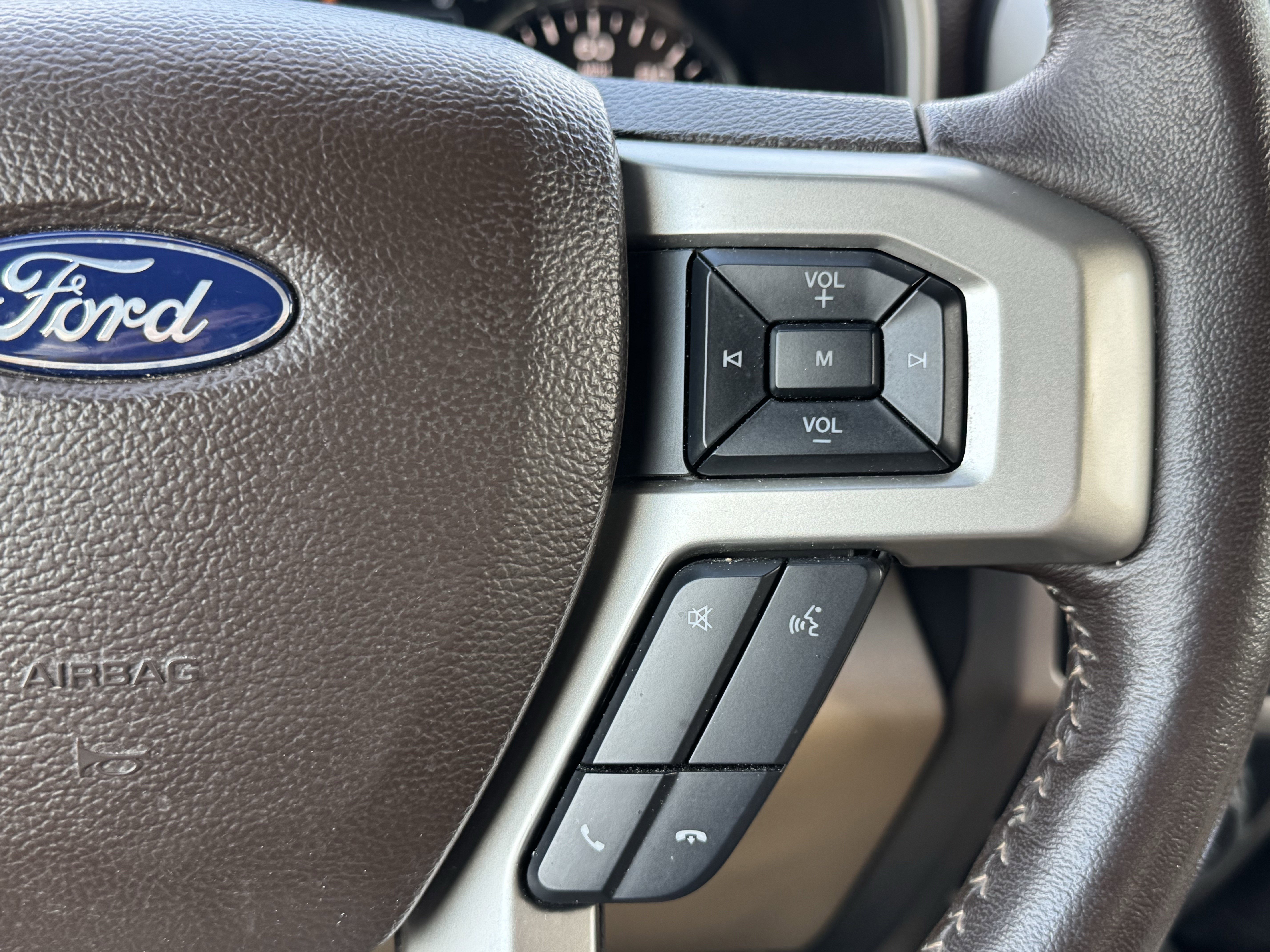 Used 2020 Ford F150 Lariat w/ Equipment Group 502A Luxury image 17