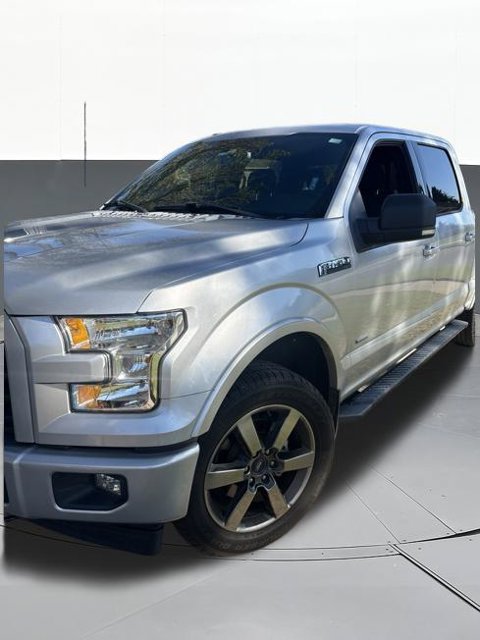 Used 2017 Ford F150 XLT w/ Equipment Group 302A Luxury AWD/4WD image 14