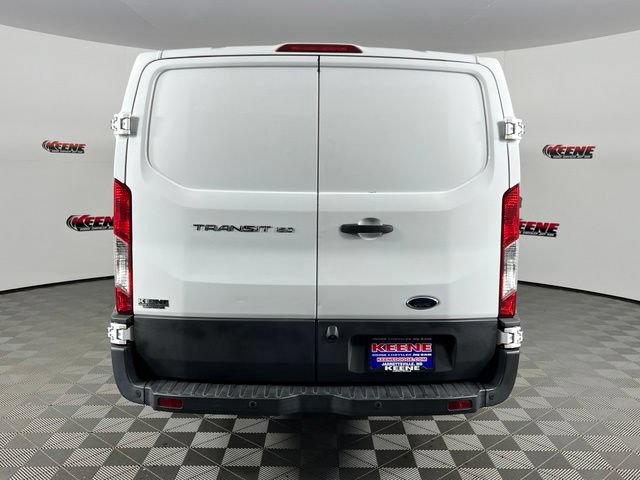 Used 2017 Ford Transit 150 130 Low Roof RWD image 8