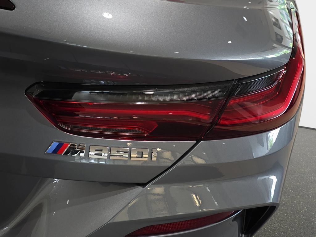 New 2026 BMW M850i xDrive Convertible w/ M Carbon Exterior Package AWD/4WD image 33