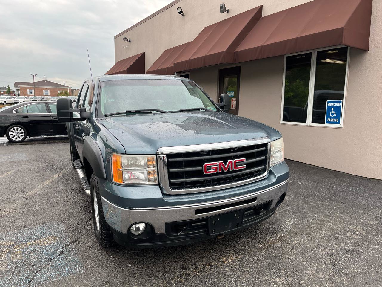 Used 2011 GMC Sierra 1500 SLE w/ Power Tech Package AWD/4WD image 2