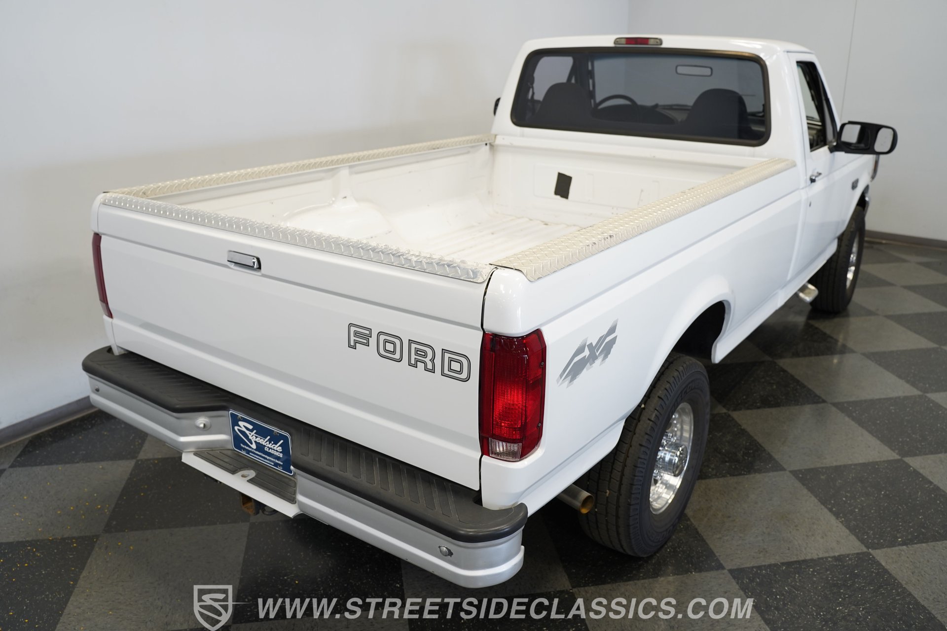 Used 1996 Ford F250 4x4 Regular Cab image 28