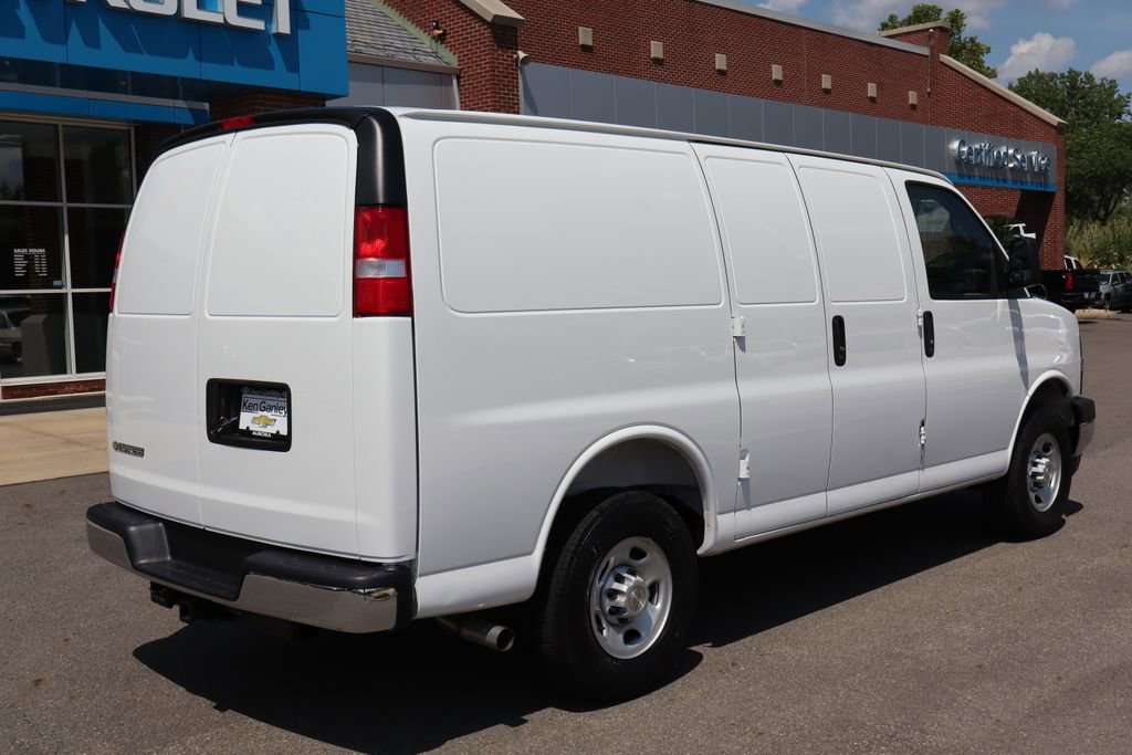 New 2025 Chevrolet Express 2500 w/ Driver Convenience Package image 27