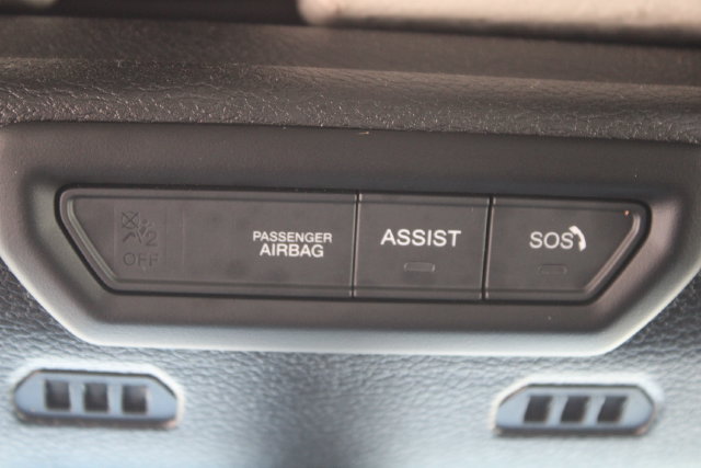 Used 2023 Jeep Wrangler Unlimited Sahara w/ Cold Weather Group AWD/4WD image 47