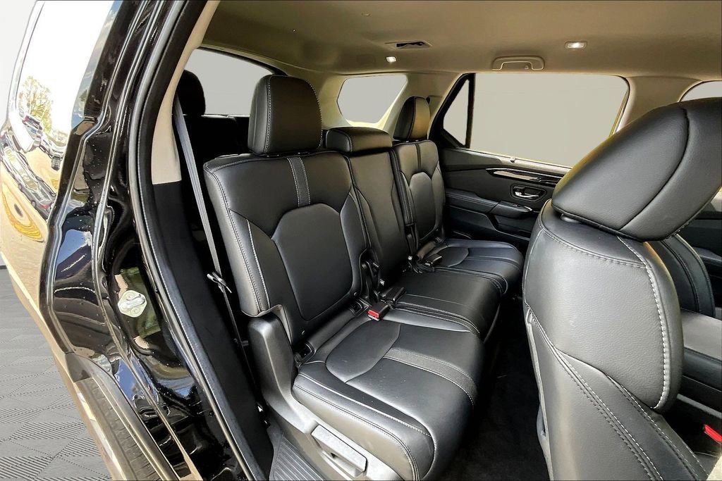Used 2024 Honda Pilot EX-L image 19