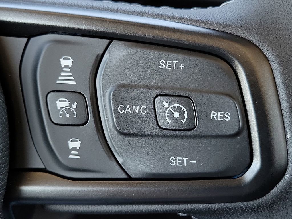 New 2026 Jeep Gladiator Sport image 16