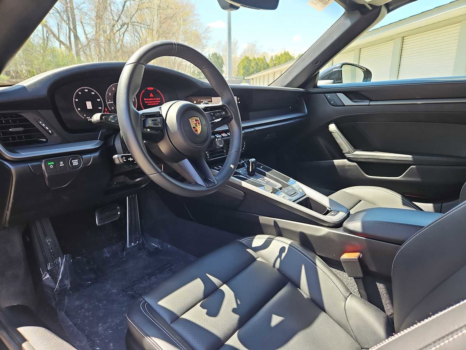 Certified 2025 Porsche 911 Carrera RWD image 11