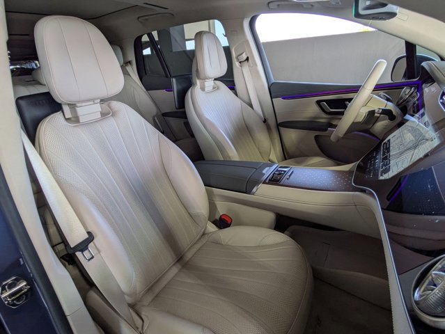 Certified 2023 Mercedes-Benz EQS 580 4MATIC SUV image 24