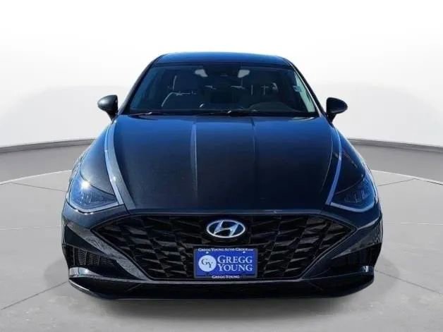 Used 2023 Hyundai Sonata SEL image 3