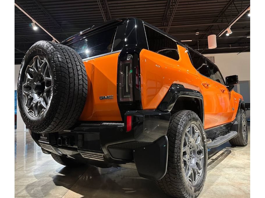 Used 2024 GMC Hummer EV 3X AWD/4WD image 14