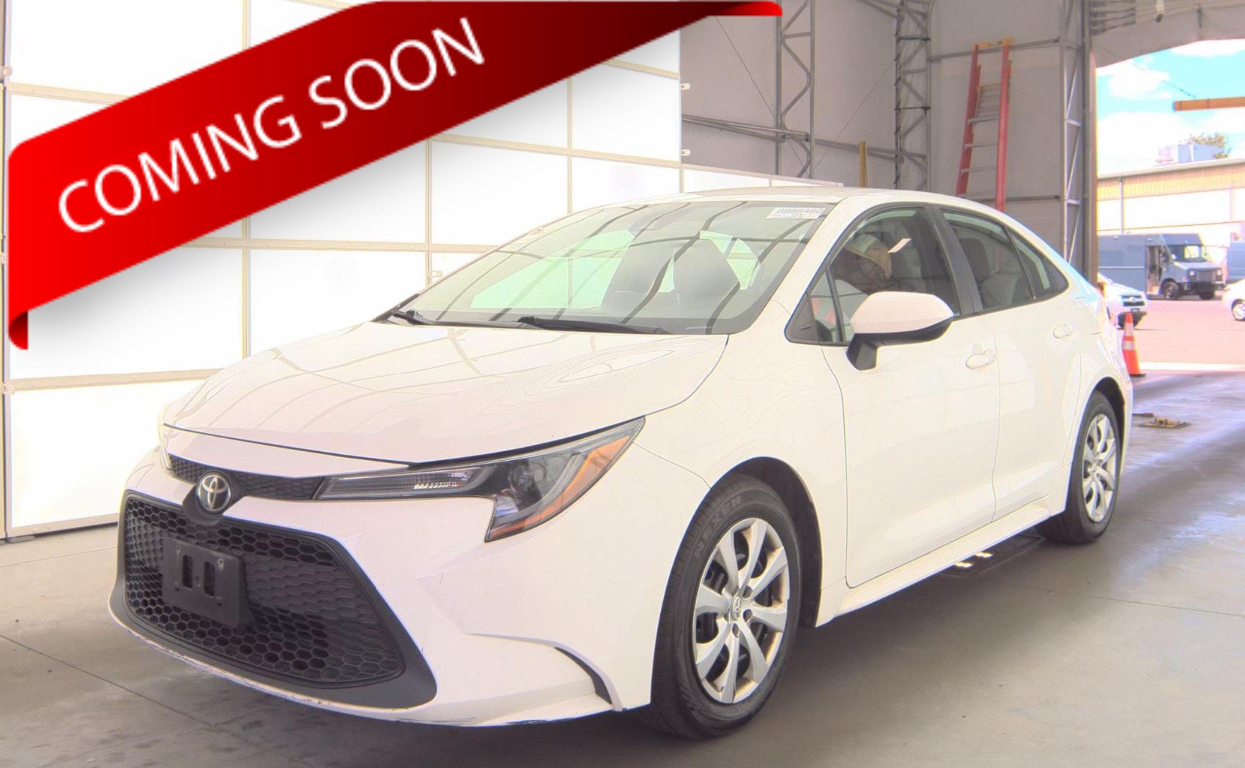 Used 2020 Toyota Corolla LE FWD image 1