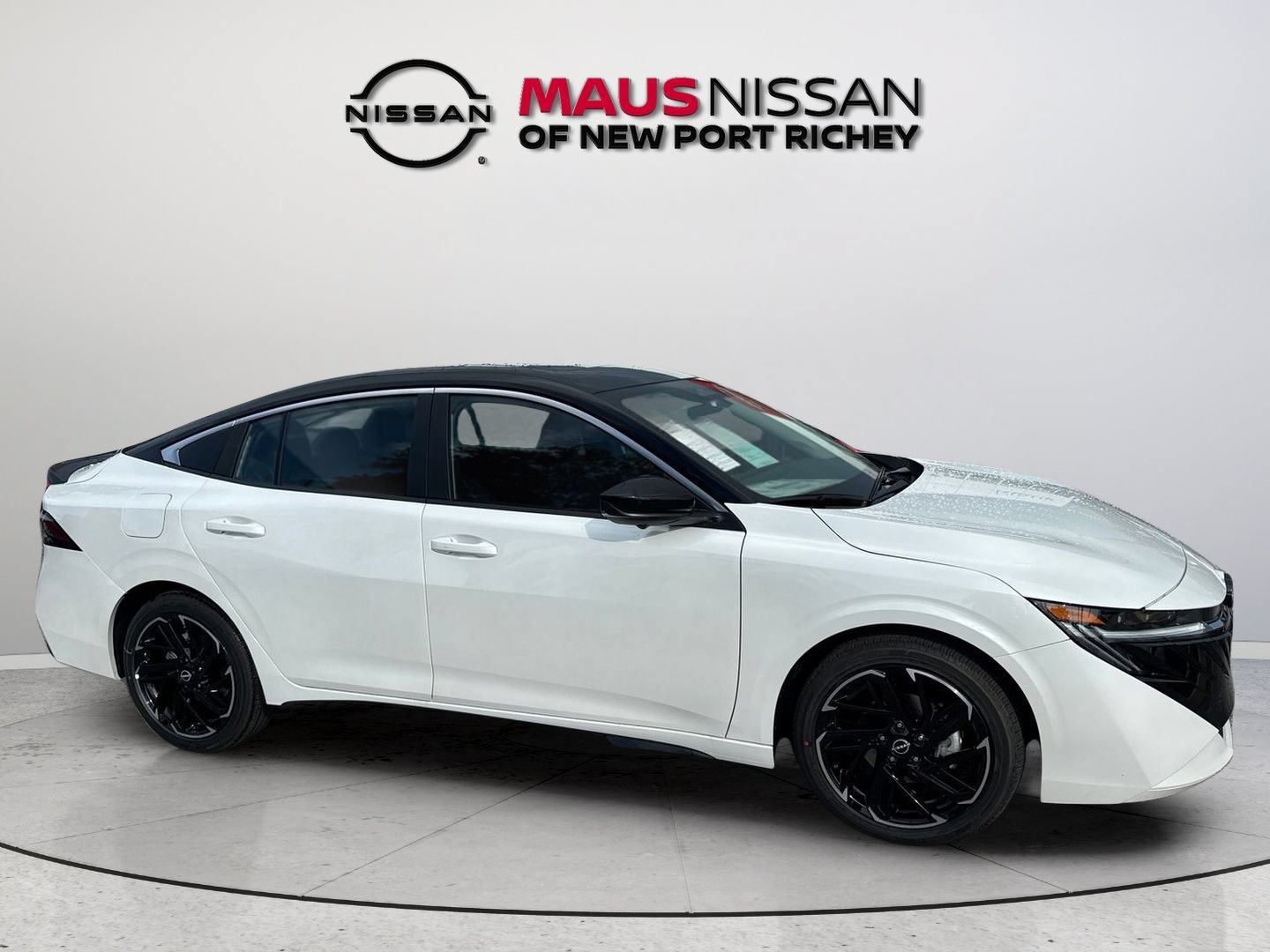 New 2026 Nissan Sentra SR w/ SR Premium Package FWD image 15