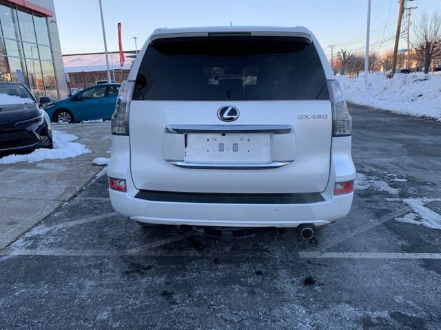Used 2023 Lexus GX 460 Premium w/ Premium Package image 5