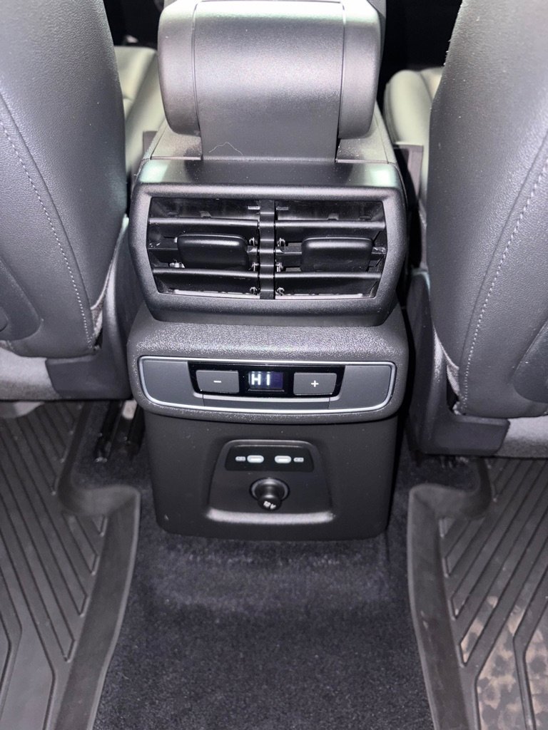 Used 2022 Audi Q4 e-tron Premium w/ Convenience Package image 21