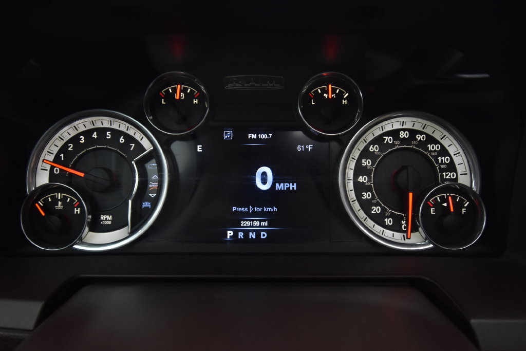 Used 2016 RAM 1500 Laramie w/ Convenience Group AWD/4WD image 17