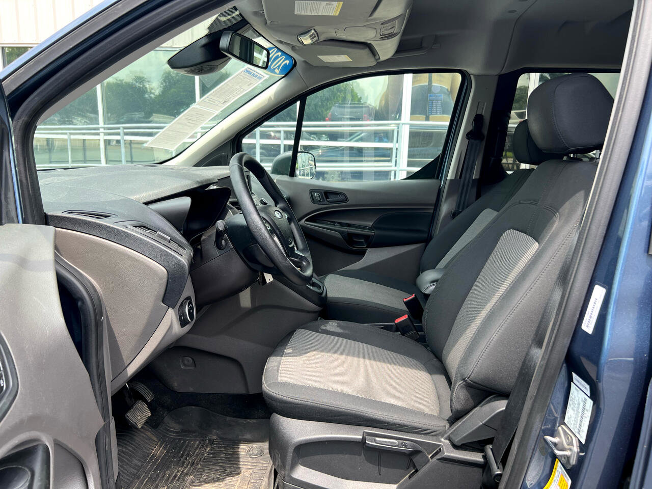Used 2020 Ford Transit Connect XL image 9
