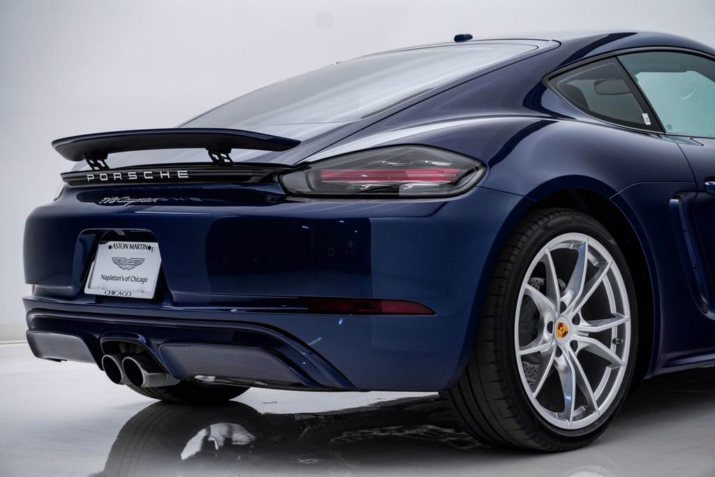 Used 2024 Porsche 718 Cayman RWD image 12