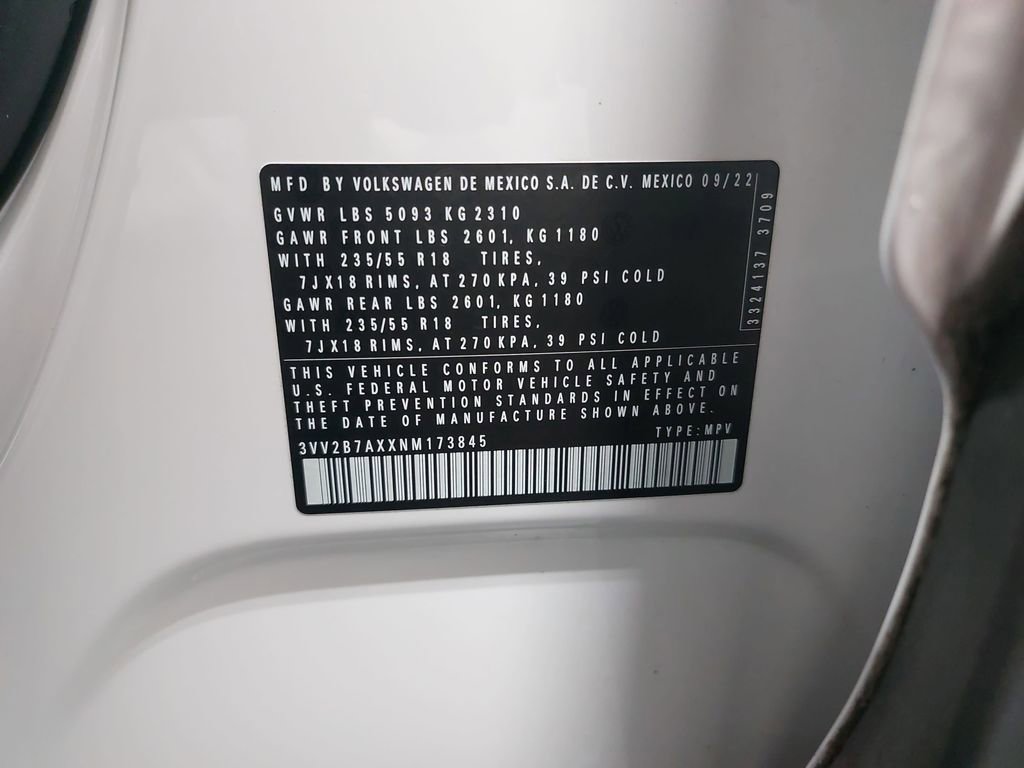 Used 2022 Volkswagen Tiguan SE image 34