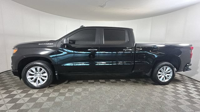 Used 2022 Chevrolet Silverado 1500 Custom AWD/4WD image 5