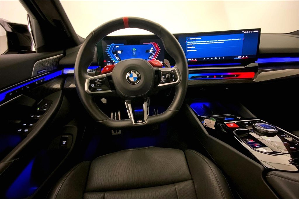 Certified 2025 BMW M5 w/ Executive Package AWD/4WD image 4