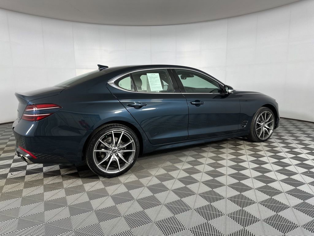 Used 2023 Genesis G70 2.0T image 24