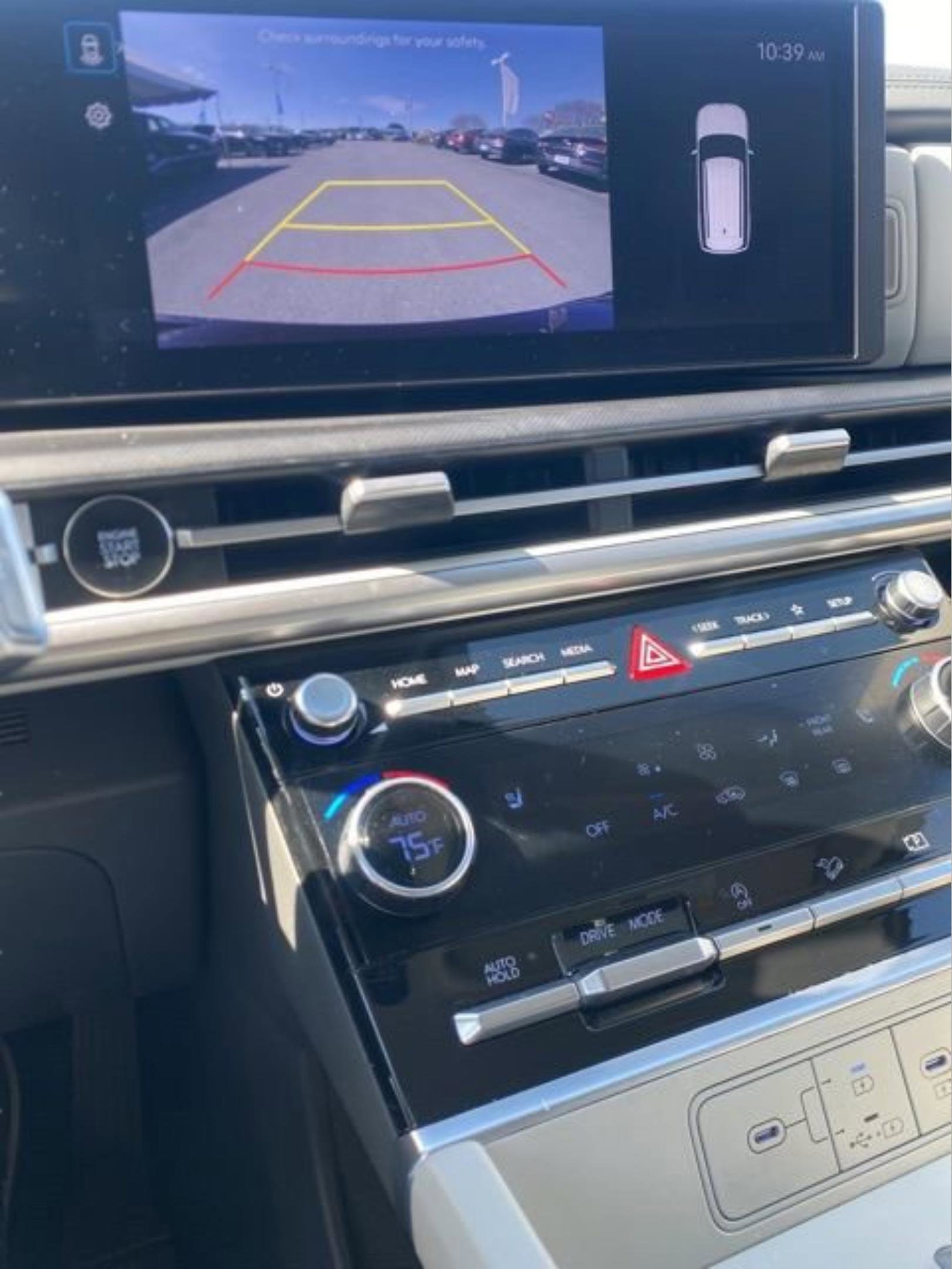 Used 2024 Hyundai Santa Fe SEL image 15