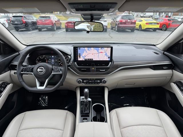 Used 2024 Nissan Altima 2.5 SL image 23