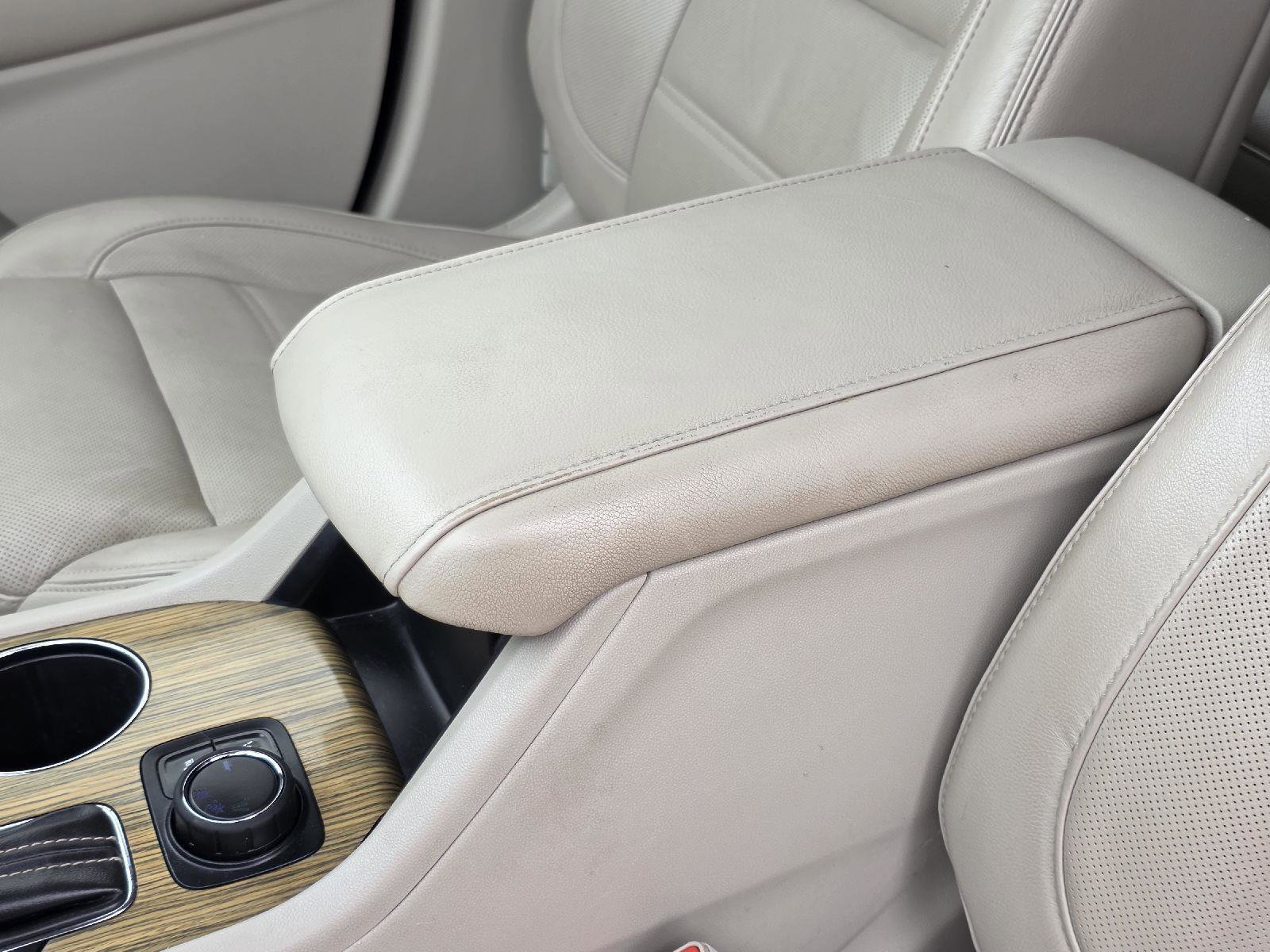 Used 2019 GMC Acadia Denali w/ Technology Package image 41