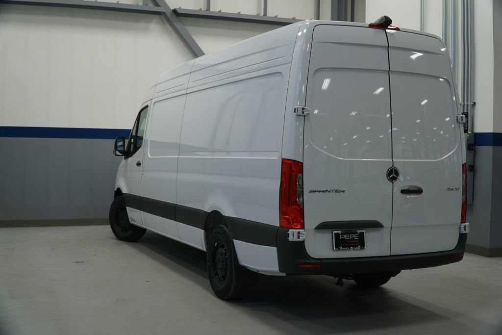 New 2025 Mercedes-Benz Sprinter 2500 image 4