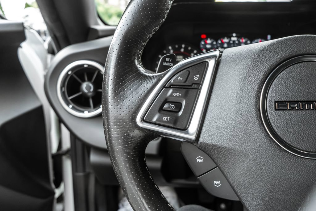 Used 2019 Chevrolet Camaro SS RWD image 22