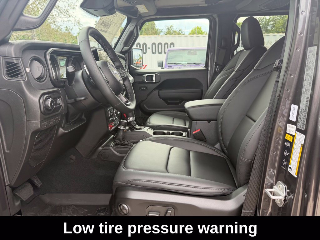 New 2027 Jeep Wrangler Unlimited Rubicon 392 AWD/4WD image 10