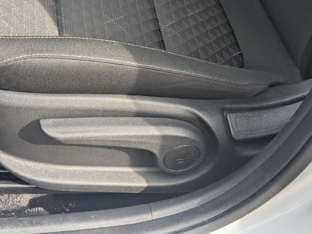 Certified 2023 Kia Rio LX FWD image 17