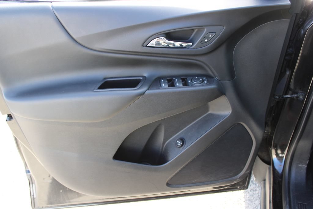 Used 2019 Chevrolet Equinox LT FWD image 30