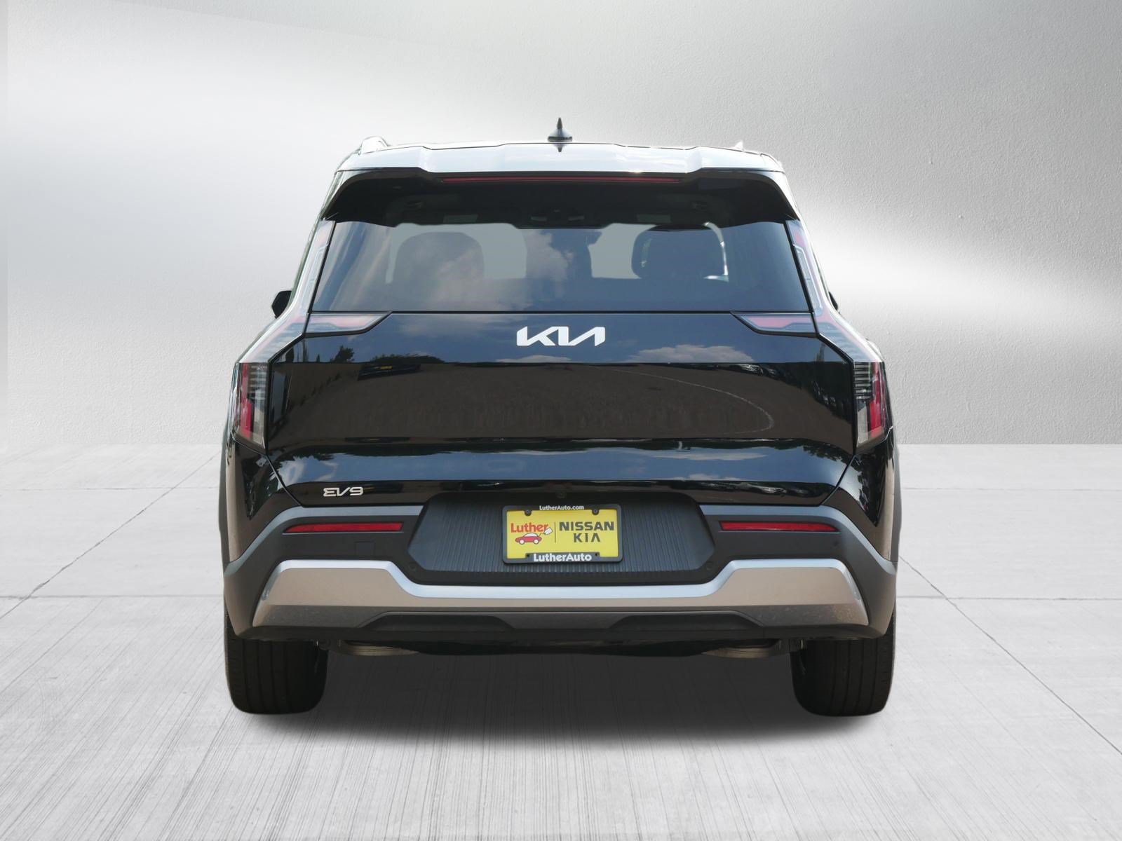 Certified 2024 Kia EV9 Wind AWD/4WD image 6
