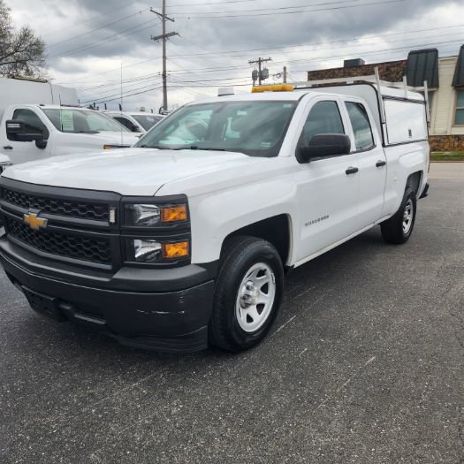 Used 2014 Chevrolet Silverado 1500 W/T w/ Trailering Package image 2