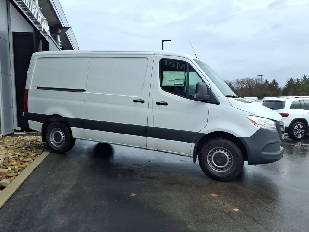 Used 2026 Mercedes-Benz Sprinter 2500 image 6