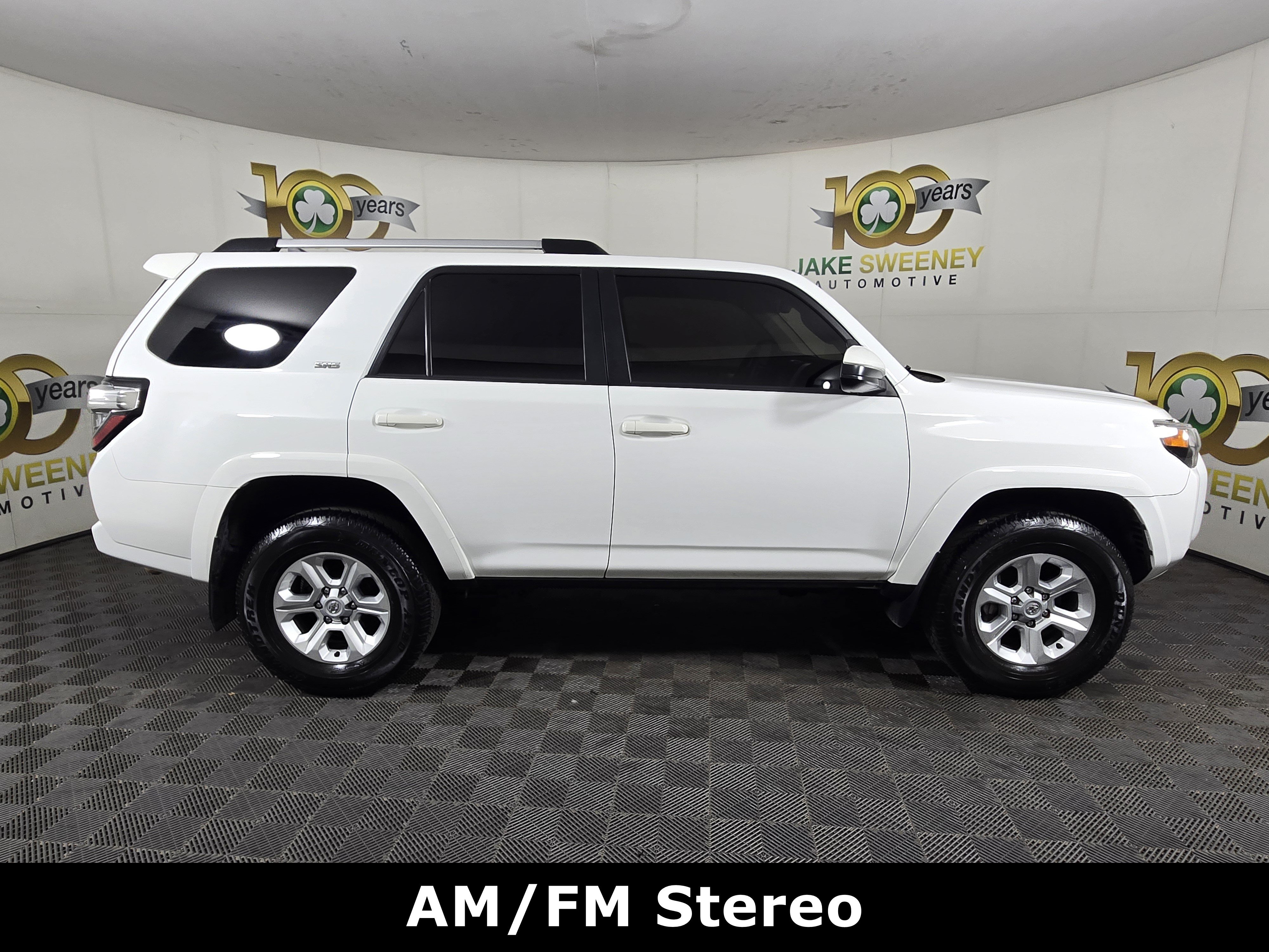 Used 2024 Toyota 4Runner SR5 AWD/4WD image 10