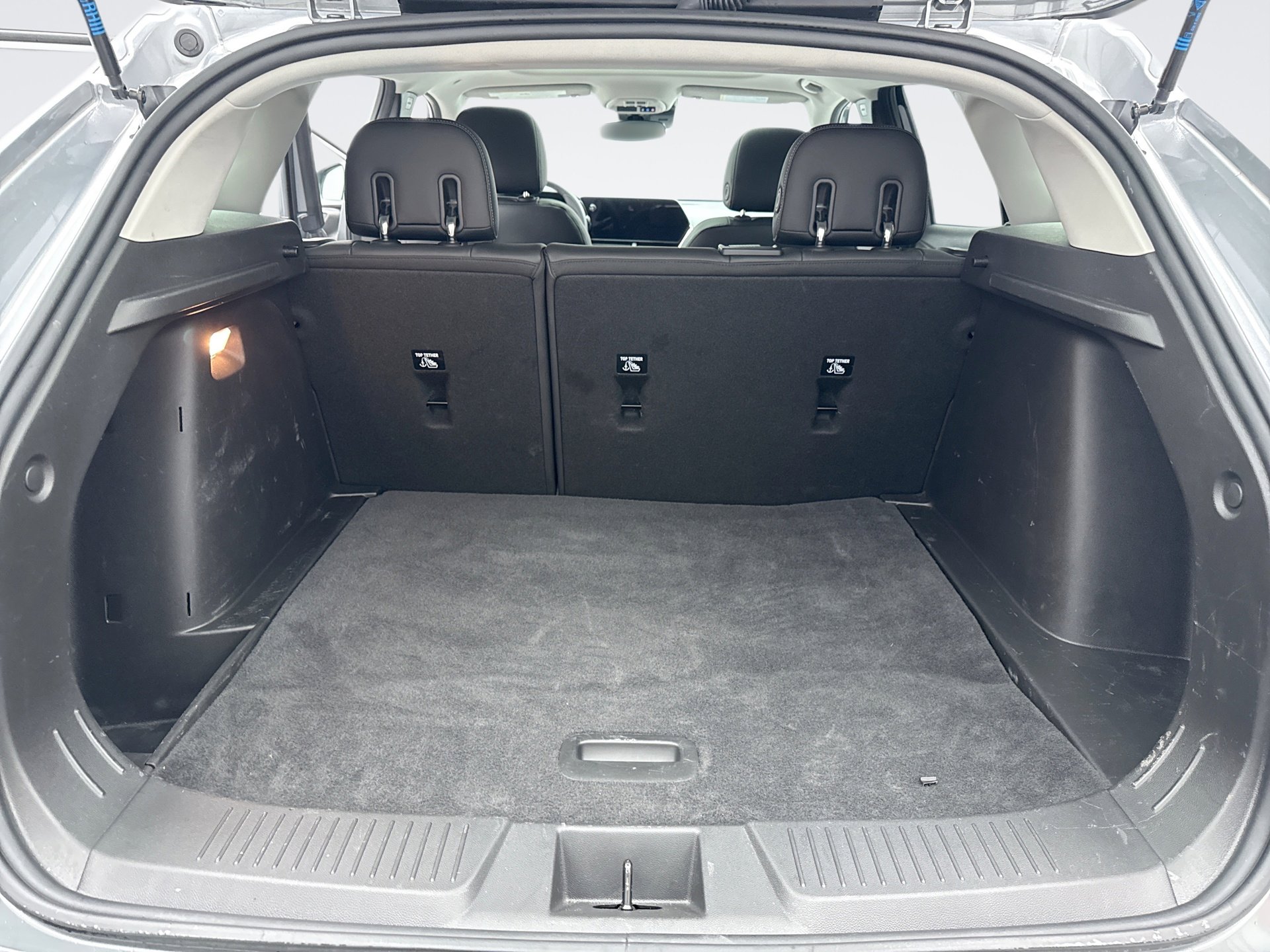 Used 2024 Chevrolet Trax LT w/ Sunroof Package image 22