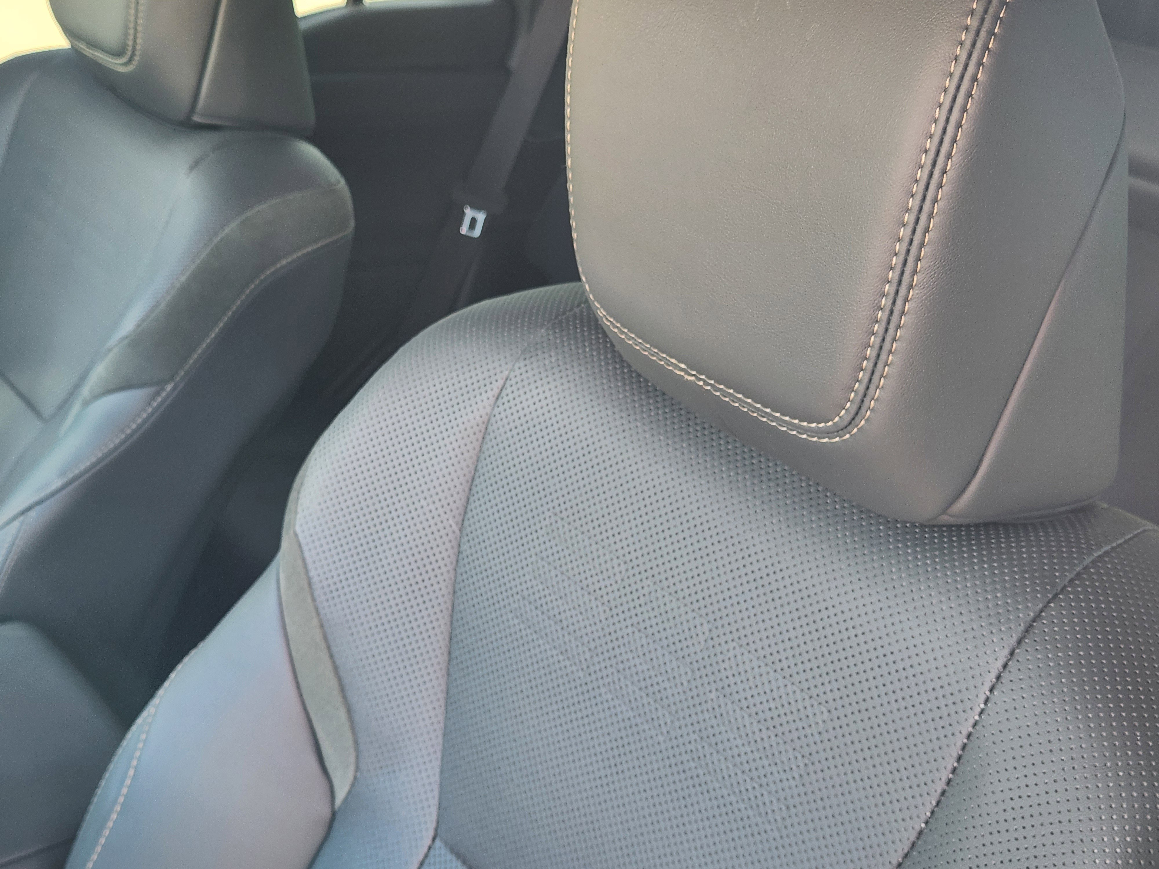 Used 2025 Lexus GX 550 image 16