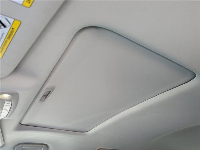 Used 2023 Nissan Armada SL w/ Captain's Chairs Package image 16