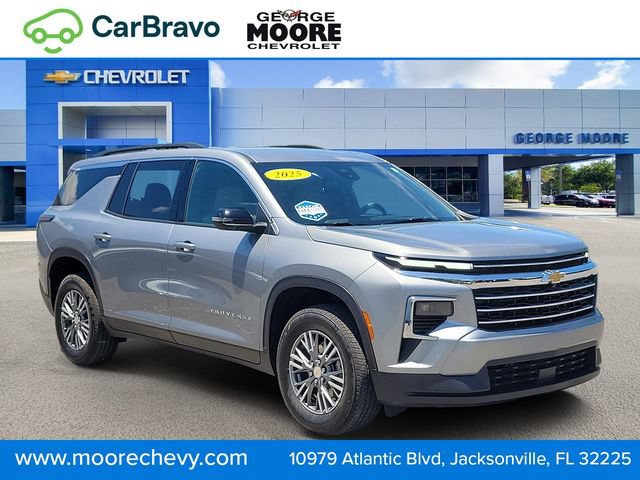 Certified 2025 Chevrolet Traverse LT