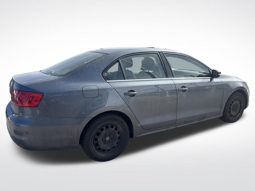 Used 2013 Volkswagen Jetta SE FWD image 18