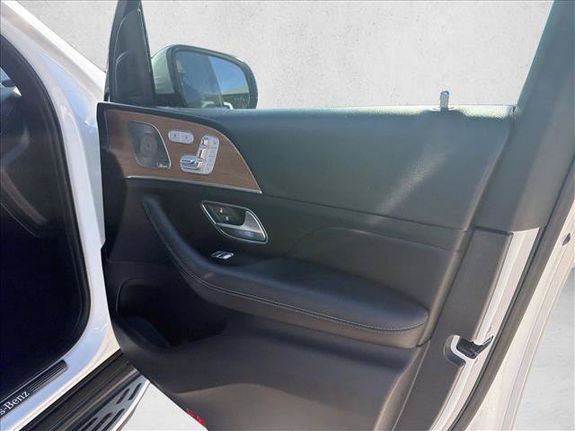 Used 2021 Mercedes-Benz GLS 450 4MATIC image 26